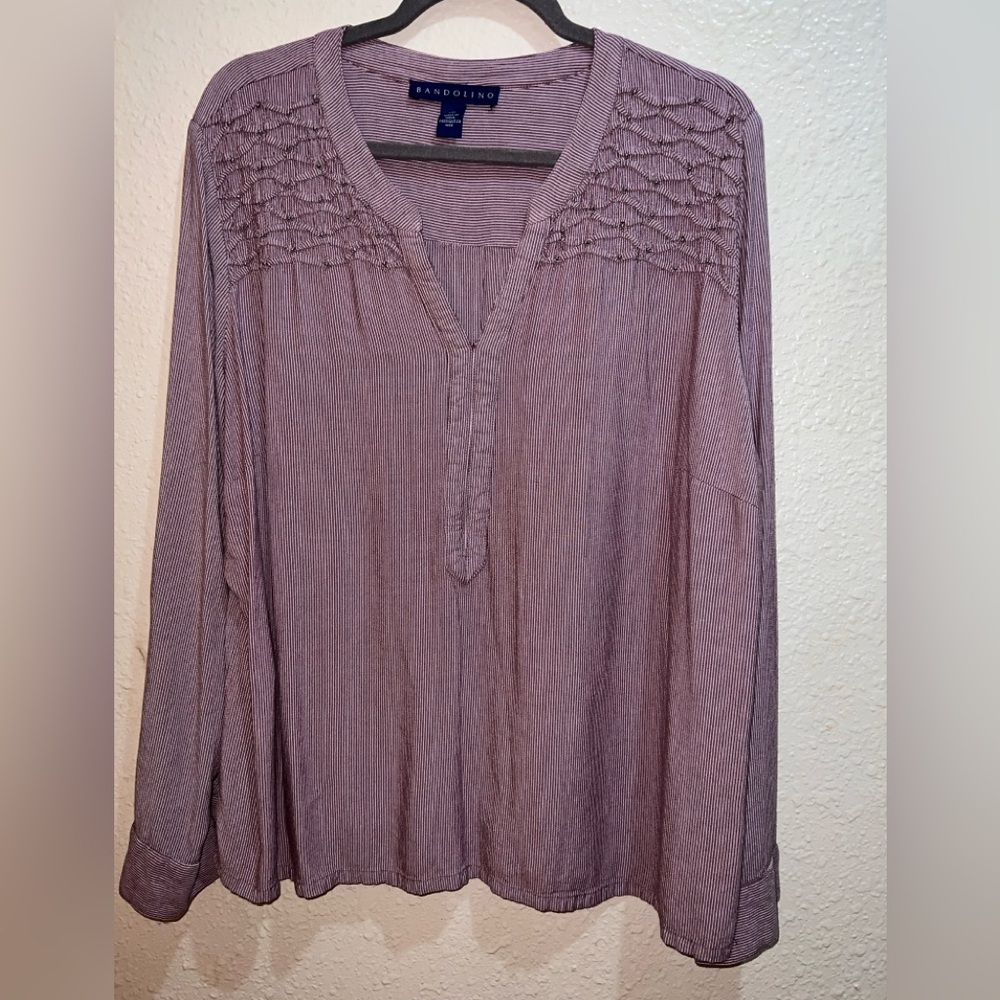 Bandolino Woman’s Shirt